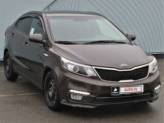 2016 Kia Rio III Рестайлинг, коричневый, 1300000 рублей, вид 3