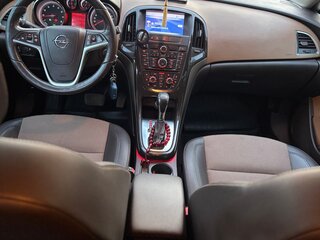 2014 Opel Astra J Рестайлинг, коричневый, 795000 рублей, вид 1
