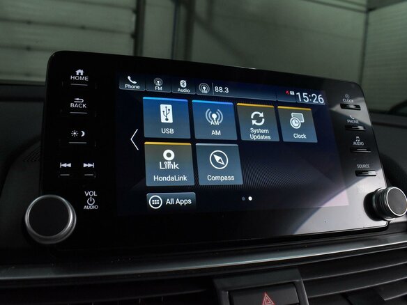2021 Honda Accord X Рестайлинг, белый, 2349000 рублей - вид 13
