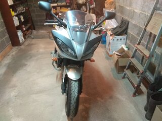 2008 Yamaha FZ6, серебристый, 600000 рублей, вид 1