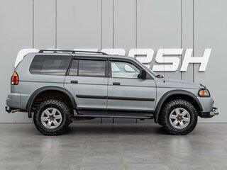 2001 Mitsubishi Montero Sport I, серебристый, 860000 рублей, вид 5