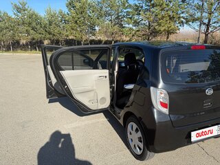 2016 Daihatsu Mira e:S I Рестайлинг, чёрный, 550000 рублей, вид 4
