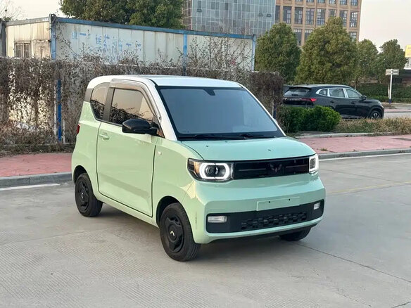 2023 Wuling Mini EV 9 kWh II, зелёный, 700000 рублей - вид 2