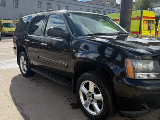 2008 Chevrolet Tahoe III, чёрный, 1450000 рублей, вид 2