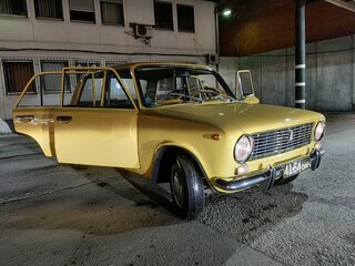 1979 Lada (ВАЗ) 21011, жёлтый, 549000 рублей, вид 3