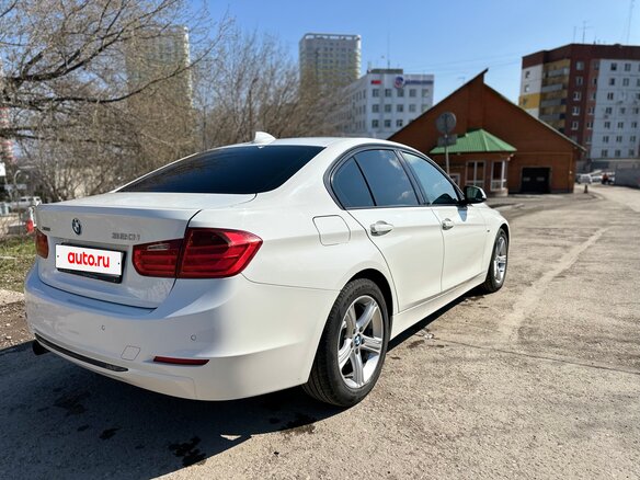 2013 BMW 3 серии 320i xDrive VI (F3x), белый, 1550000 рублей - вид 8