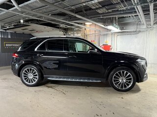 2019 Mercedes-Benz GLE 400 d II (V167), чёрный, 5399000 рублей, вид 4