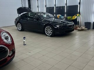 2007 BMW 6 серии 650i II (E63/E64) Рестайлинг, чёрный, 1800000 рублей, вид 5