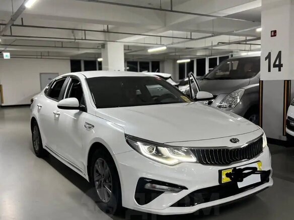 2018 Kia K5 II, белый, 1650000 рублей - вид 2