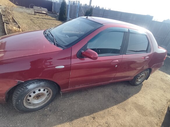 2008 Fiat Albea I Рестайлинг, красный, 245000 рублей - вид 5