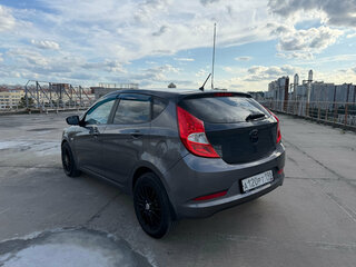 2015 Hyundai Solaris I Рестайлинг, серый, 749000 рублей, вид 4