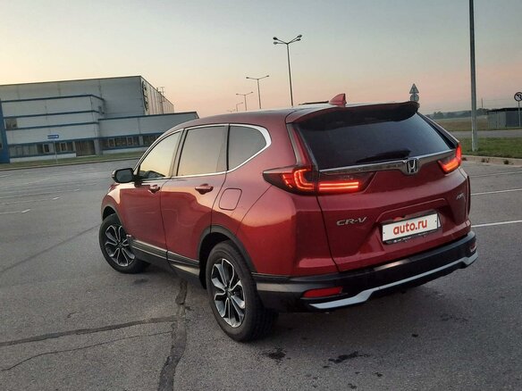 2021 Honda CR-V V Рестайлинг, красный, 2900000 рублей - вид 16