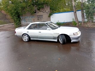 1988 Toyota Chaser IV (X80), белый, 650000 рублей, вид 4