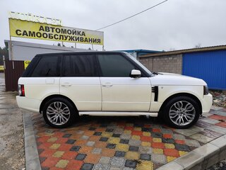 2011 Land Rover Range Rover III Рестайлинг 2, белый, 1850000 рублей, вид 4