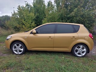 2007 Kia Ceed I, золотистый, 650000 рублей, вид 3