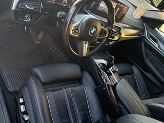2022 BMW 5 серии 520i VII (G30/G31/G38) Рестайлинг, синий, 4500000 рублей, вид 4