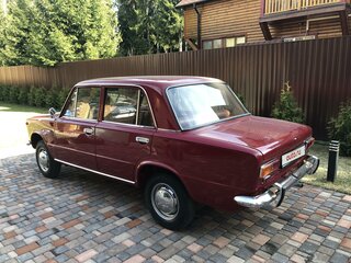 1971 Lada (ВАЗ) 2101, красный, 2000000 рублей, вид 3