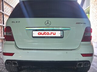 2010 Mercedes-Benz M-Класс 550 II (W164) Рестайлинг, белый, 2350000 рублей, вид 3