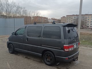 1997 Toyota Regius I, серый, 1350000 рублей, вид 4