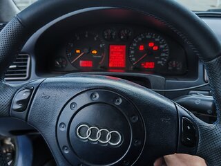 1999 Audi A6 II (C5), чёрный, 150000 рублей, вид 5