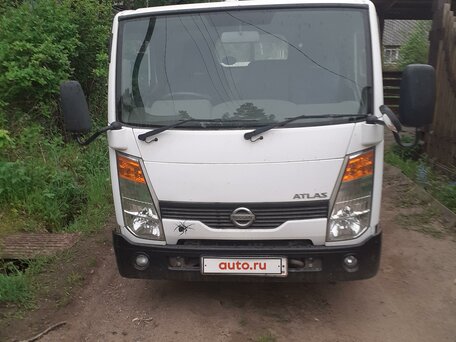 2008 Nissan Atlas, белый, 2500000 рублей, вид 2