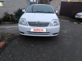 2002 Toyota Corolla Fielder IX (E120, E130), белый, 650000 рублей, вид 1