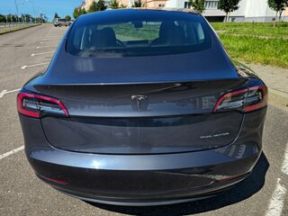 2021 Tesla Model 3 Long Range I, серый, 1990000 рублей, вид 5