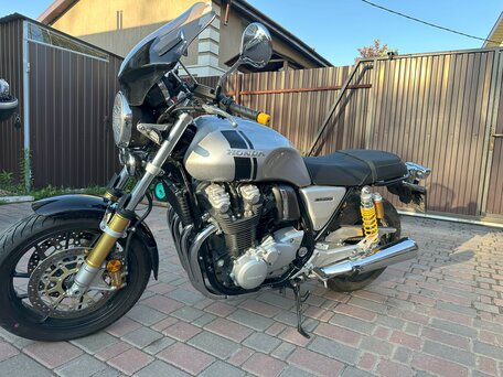 2018 Honda CB 1100, серебристый, 1275000 рублей, вид 4
