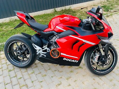 2021 Ducati Panigale V4, красный, 1350000 рублей, вид 2