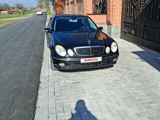 2004 Mercedes-Benz E-Класс 350 III (W211, S211), чёрный, 1150000 рублей, вид 1