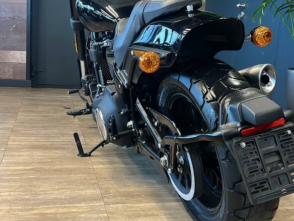 2020 Harley-Davidson Fat Bob, чёрный, 2200000 рублей - вид 6