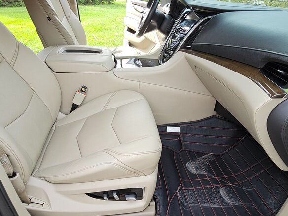2018 Cadillac Escalade IV, синий, 6000000 рублей - вид 24