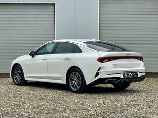 2021 Kia K5 III, белый, 2450000 рублей, вид 3