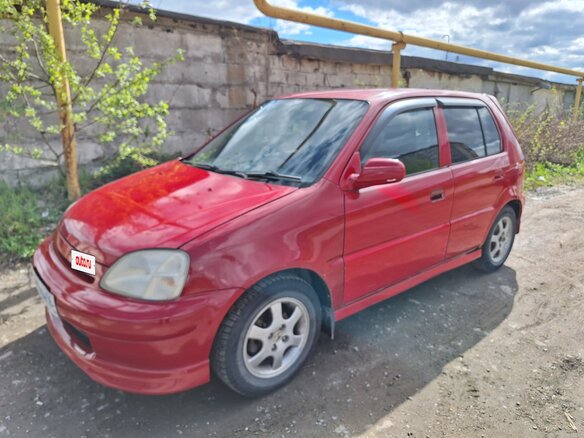 1999 Honda Logo, красный, 230000 рублей