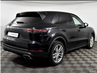 2018 Porsche Cayenne III, чёрный, 4500000 рублей, вид 5