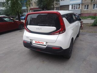 2021 Kia Soul III, белый, 1430000 рублей, вид 2