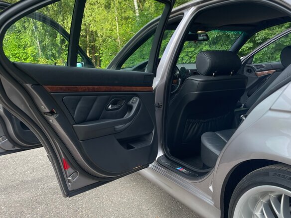 2000 BMW 5 серии 525i IV (E39) Рестайлинг, серебристый - вид 24