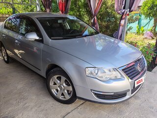 2008 Volkswagen Passat B6, серебристый, 680000 рублей, вид 2