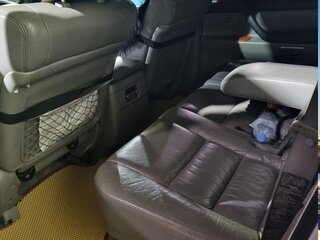 2005 Toyota Land Cruiser 100 Series Рестайлинг 2, серебристый, 3000000 рублей, вид 4