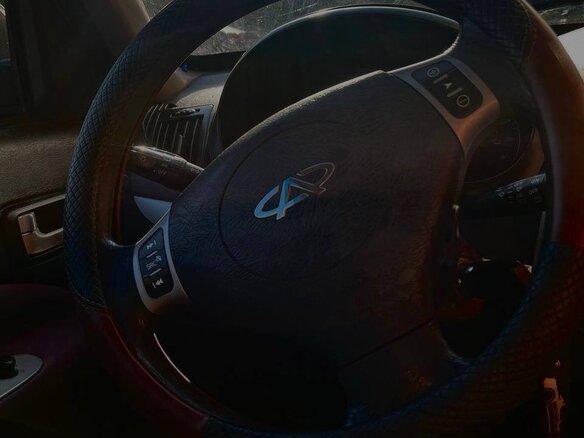 2012 Chery Tiggo (T11) I, серый, 200000 рублей - вид 5