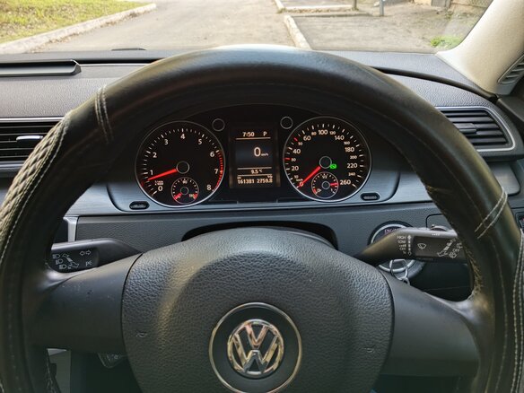 2012 Volkswagen Passat B7, белый, 850000 рублей - вид 5