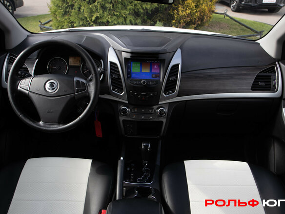 2015 SsangYong Actyon II Рестайлинг, белый - вид 10