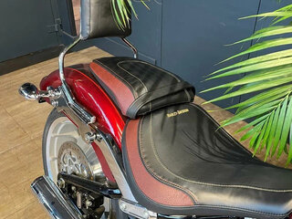 2023 Harley-Davidson Fat Boy, красный, 3550000 рублей, вид 5
