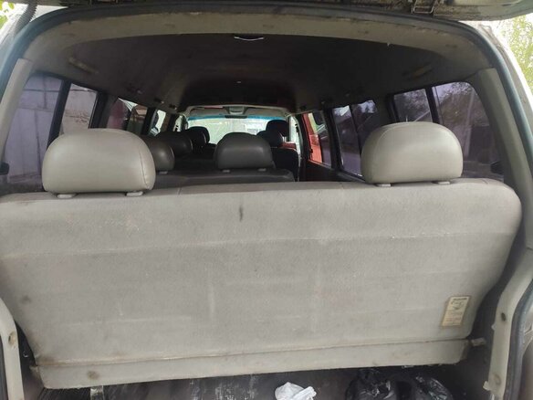 2005 Kia Bongo, серый, 930000 рублей - вид 11