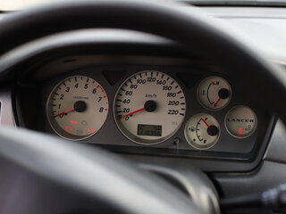 2005 Mitsubishi Lancer IX Рестайлинг, пурпурный, 750000 рублей, вид 5