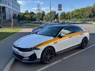 2021 Kia K5 III, синий, 2150000 рублей, вид 1
