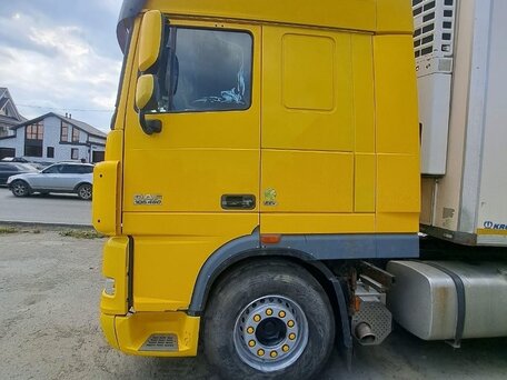 2010 DAF XF 105, жёлтый, 5500000 рублей, вид 4