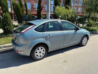 2010 Ford Focus II Рестайлинг, серый, 400000 рублей, вид 5
