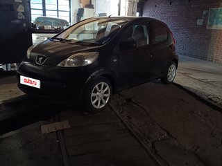 2008 Peugeot 107 I, чёрный, 280000 рублей, вид 1