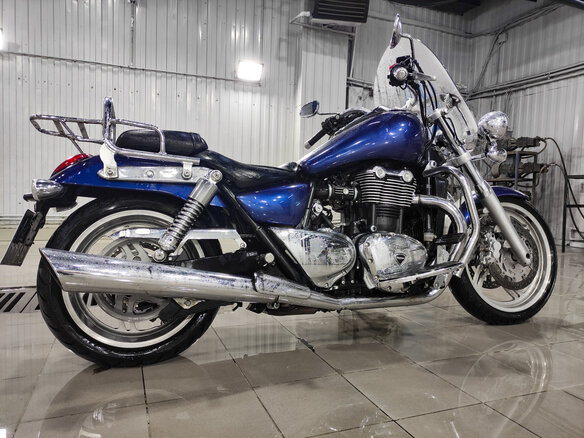 2010 Triumph Thunderbird 1600, синий, 775000 рублей - вид 4